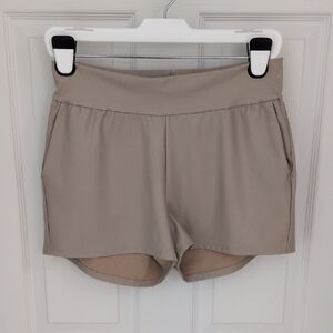 Commando Faux Leather Relaxed Short Sand